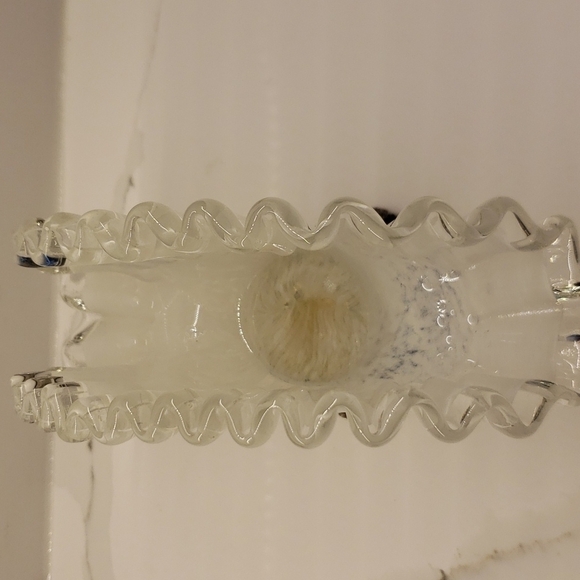 VINTAGE Italian Glass Fan Napkin holder with Silver floral base - Picture 5 of 8